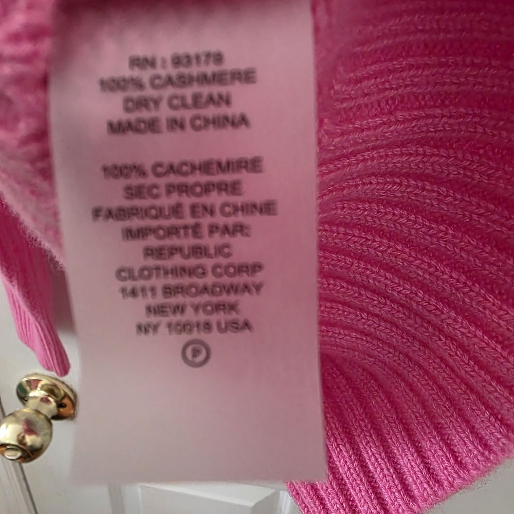 NEW Ellie Tahari Pink Cable Knit Sweater - Picture 5 of 5